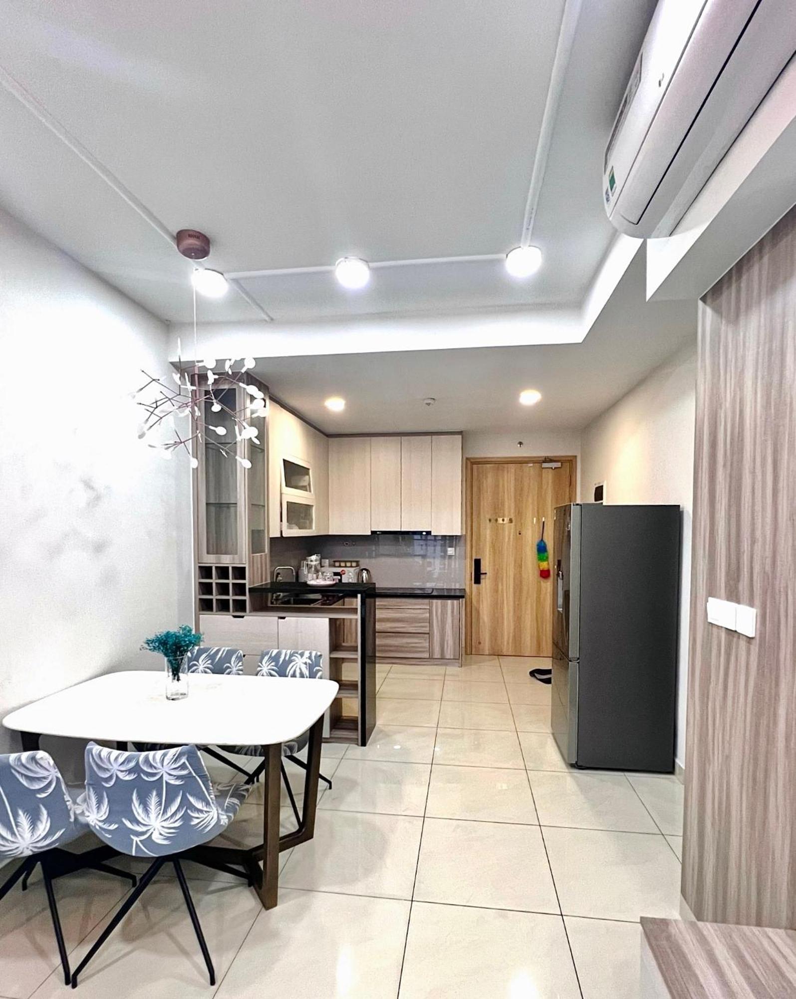 Apartment Nha Cua Truc - Celadon Canh Aeon Tan Phu
